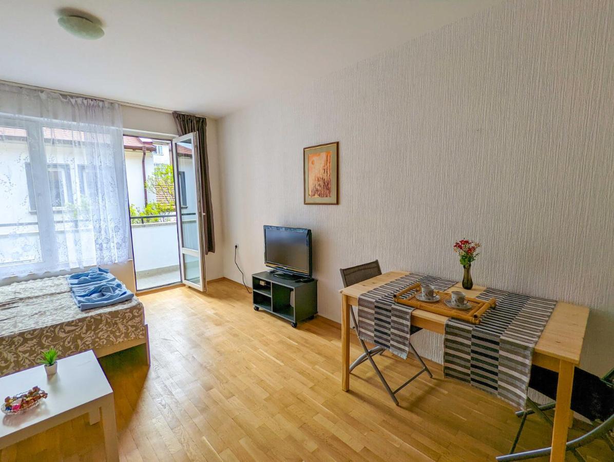 Top Center Relax, Ndk & Vitoshka Str, Free Secured Parking София Экстерьер фото